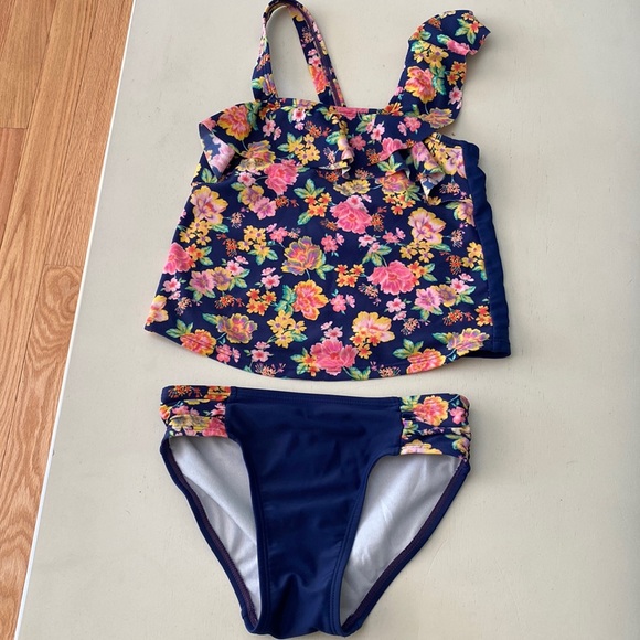 Girls 2pc swimsuit - Picture 1 of 3
